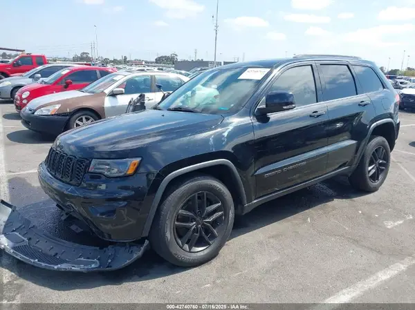 1C4RJEBG7HC845983 2017 JEEP GRAND CHEROKEE - Image 2