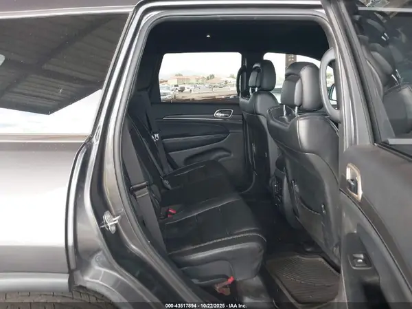 1C4RJEBG7HC846633 2017 JEEP GRAND CHEROKEE - Image 8