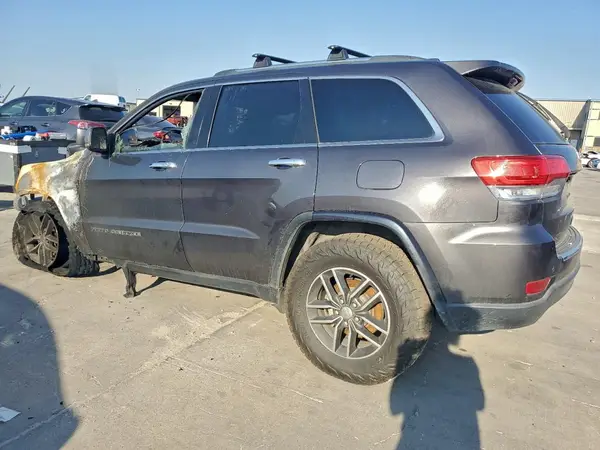 1C4RJEBG7JC109826 2018 JEEP GRAND CHEROKEE - Image 2