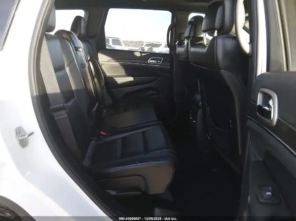1C4RJEBG7JC110930 2018 JEEP GRAND CHEROKEE - Image 8