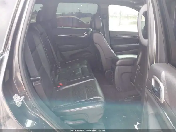 1C4RJEBG7JC131423 2018 JEEP GRAND CHEROKEE - Image 8