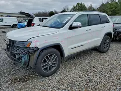 1C4RJEBG7JC140865 2018 JEEP GRAND CHEROKEE
