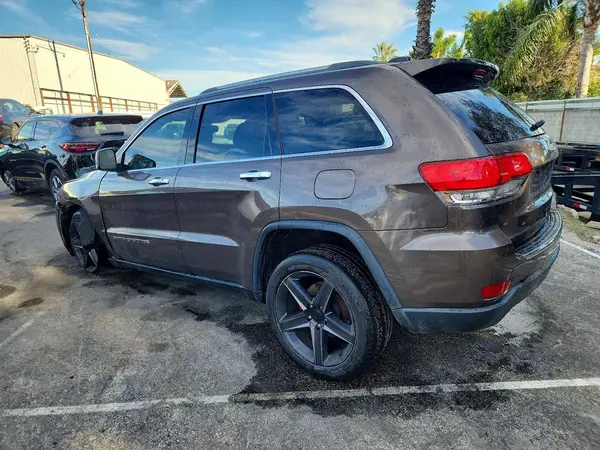 1C4RJEBG7JC181934 2018 JEEP GRAND CHEROKEE - Image 2