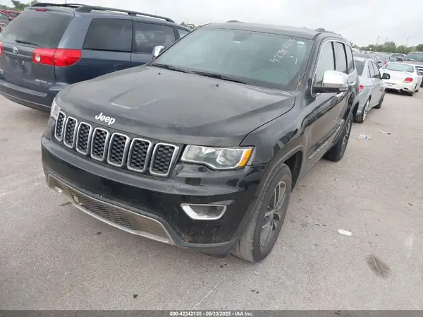 1C4RJEBG7JC246667 2018 JEEP GRAND CHEROKEE - Image 2