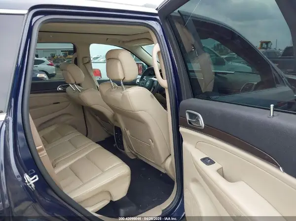 1C4RJEBG7JC275277 2018 JEEP GRAND CHEROKEE - Image 8