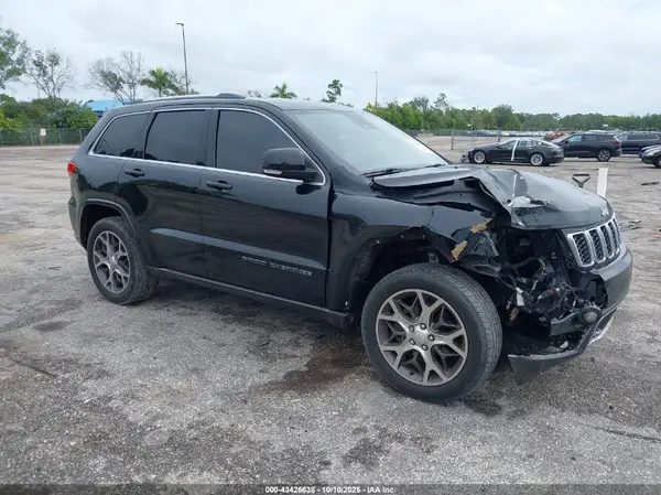 1C4RJEBG7JC327281 2018 JEEP GRAND CHEROKEE - Image 1