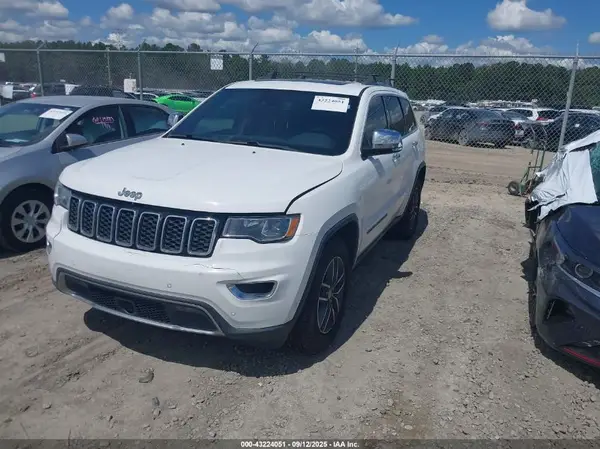 1C4RJEBG7JC397430 2018 JEEP GRAND CHEROKEE - Image 2