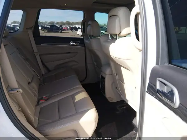 1C4RJEBG7KC556755 2019 JEEP GRAND CHEROKEE - Image 8