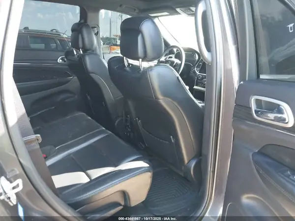 1C4RJEBG7KC643409 2019 JEEP GRAND CHEROKEE - Image 8