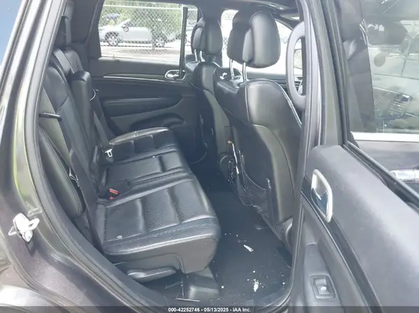 1C4RJEBG7KC731425 2019 JEEP GRAND CHEROKEE - Image 8