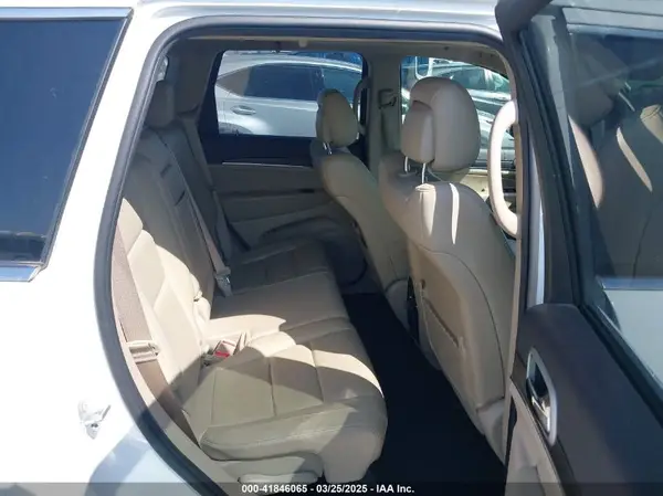 1C4RJEBG7LC392537 2020 JEEP GRAND CHEROKEE - Image 8