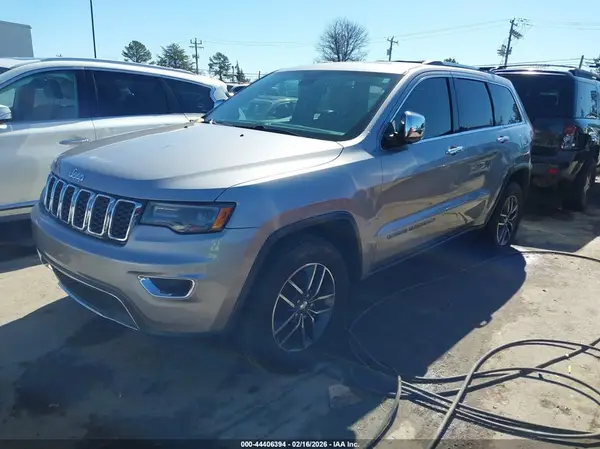 1C4RJEBG8HC635974 2017 JEEP GRAND CHEROKEE - Image 2