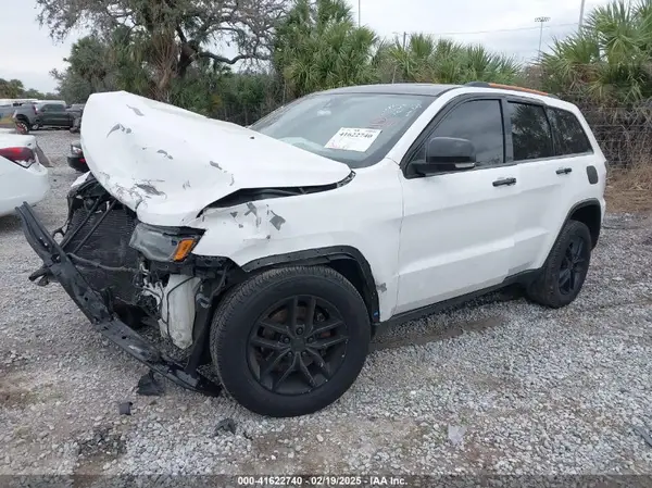 1C4RJEBG8HC765835 2017 JEEP GRAND CHEROKEE - Image 2