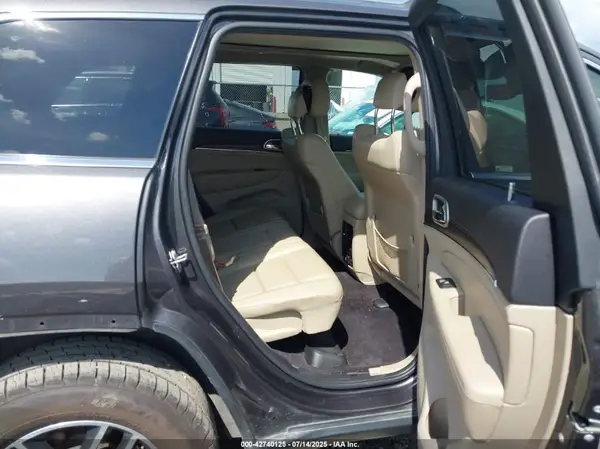 1C4RJEBG8HC773790 2017 JEEP GRAND CHEROKEE - Image 8