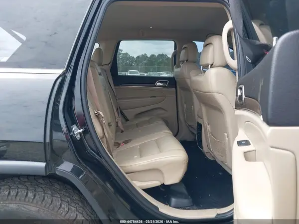 1C4RJEBG8HC868012 2017 JEEP GRAND CHEROKEE - Image 8