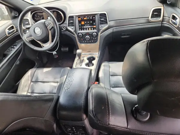 1C4RJEBG8HC887806 2017 JEEP GRAND CHEROKEE - Image 8