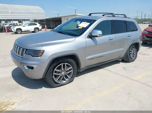 1C4RJEBG8HC915703 2017 JEEP GRAND CHEROKEE - Image 2