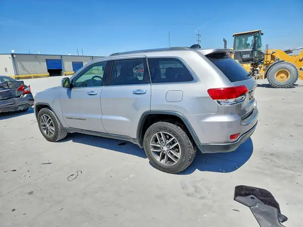 1C4RJEBG8HC935773 2017 JEEP GRAND CHEROKEE - Image 2