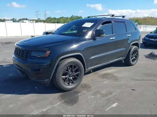 1C4RJEBG8HC950113 2017 JEEP GRAND CHEROKEE - Image 2