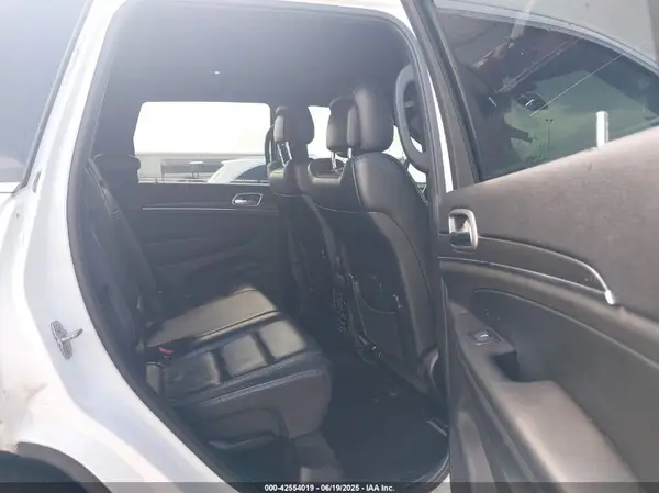 1C4RJEBG8JC212480 2018 JEEP GRAND CHEROKEE - Image 8