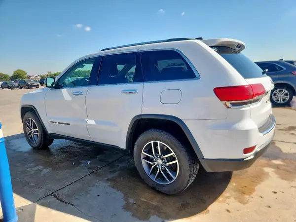 1C4RJEBG8JC339875 2018 JEEP GRAND CHEROKEE - Image 2