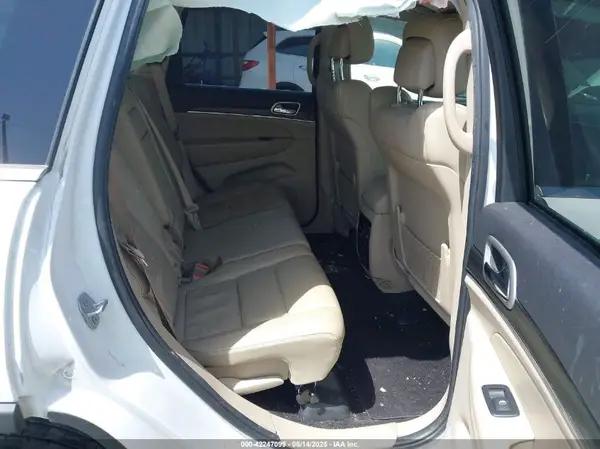 1C4RJEBG8KC572978 2019 JEEP GRAND CHEROKEE - Image 8