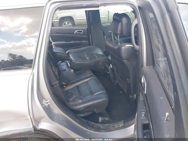 1C4RJEBG8KC656881 2019 JEEP GRAND CHEROKEE - Image 8