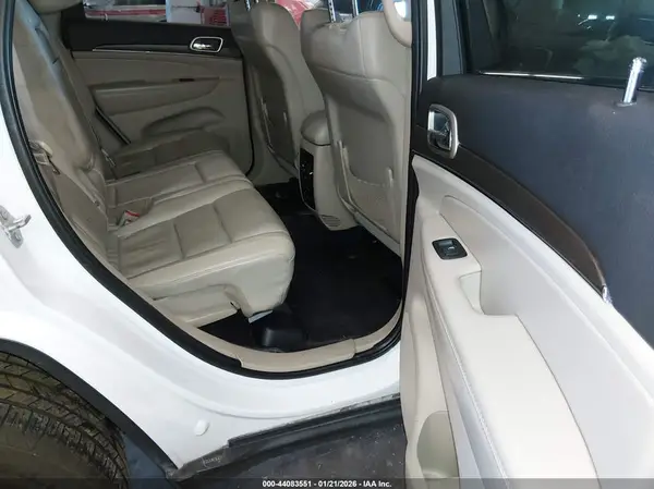 1C4RJEBG9HC626703 2017 JEEP GRAND CHEROKEE - Image 8