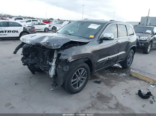 1C4RJEBG9HC934244 2017 JEEP GRAND CHEROKEE - Image 2