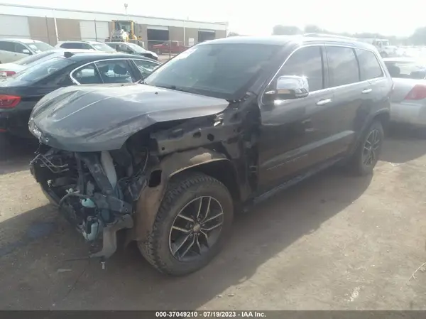 1C4RJEBG9JC153701 2018 JEEP GRAND CHEROKEE - Image 2