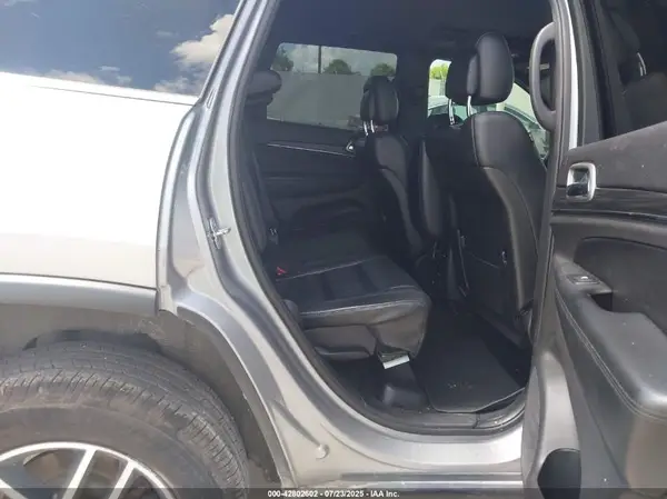1C4RJEBG9KC658834 2019 JEEP GRAND CHEROKEE - Image 8