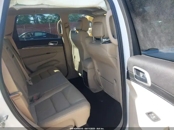1C4RJEBG9NC126472 2022 JEEP GRAND CHEROKEE - Image 8