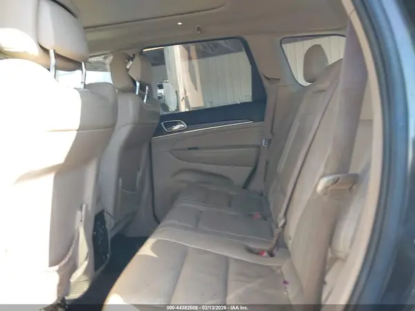 1C4RJEBGXHC642117 2017 JEEP GRAND CHEROKEE - Image 8