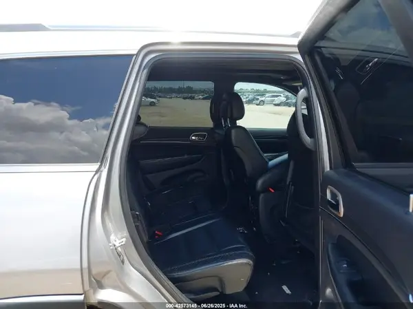 1C4RJEBGXHC788582 2017 JEEP GRAND CHEROKEE - Image 8