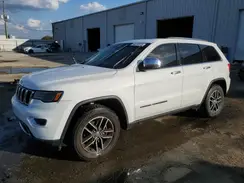 1C4RJEBGXHC829003 2017 JEEP GRAND CHEROKEE
