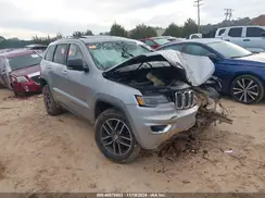 1C4RJEBGXHC933801 2017 JEEP GRAND CHEROKEE