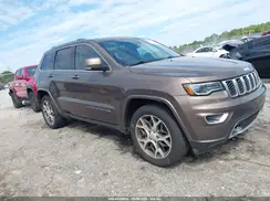 1C4RJEBGXJC275032 2018 JEEP GRAND CHEROKEE