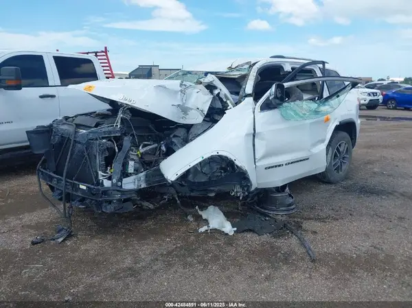 1C4RJEBGXKC646806 2019 JEEP GRAND CHEROKEE - Image 2