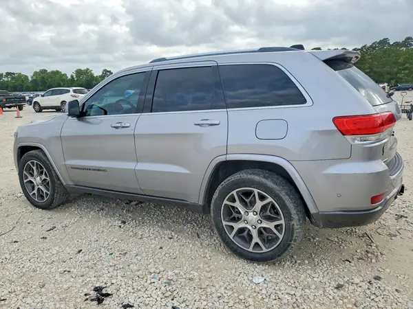 1C4RJEBM1JC380631 2018 JEEP GRAND CHEROKEE - Image 2