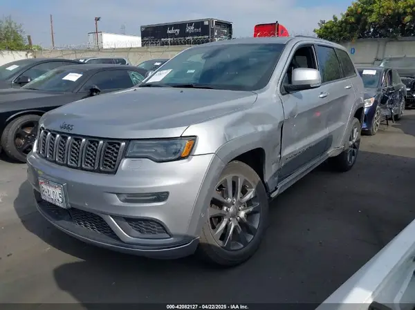 1C4RJECG1KC555910 2019 JEEP GRAND CHEROKEE - Image 2