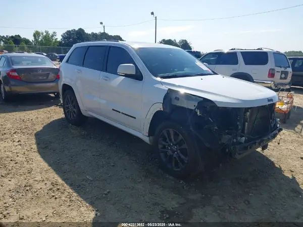 1C4RJECG2JC472095 2018 JEEP GRAND CHEROKEE - Image 1