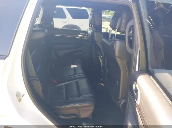 1C4RJECG2JC472095 2018 JEEP GRAND CHEROKEE - Image 8