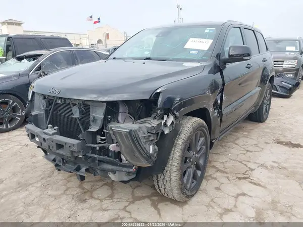 1C4RJECG2KC646992 2019 JEEP GRAND CHEROKEE - Image 2