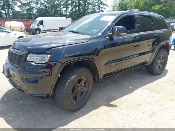 1C4RJECG7HC659553 2017 JEEP GRAND CHEROKEE - Image 2