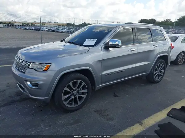 1C4RJECG8HC696773 2017 JEEP GRAND CHEROKEE - Image 2