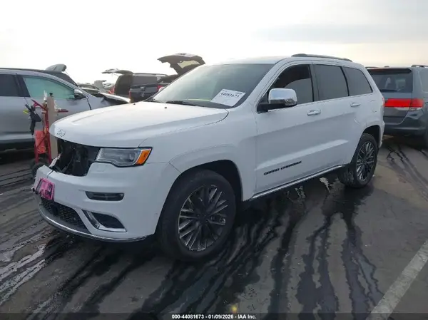 1C4RJEJG2JC213027 2018 JEEP GRAND CHEROKEE - Image 2