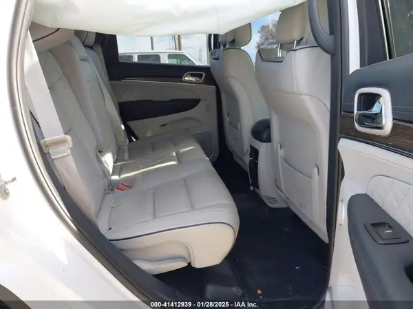 1C4RJEJG3JC394624 2018 JEEP GRAND CHEROKEE - Image 8