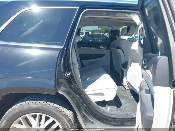 1C4RJEJG7JC205070 2018 JEEP GRAND CHEROKEE - Image 8