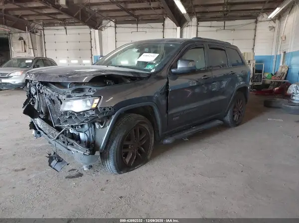 1C4RJFAG0GC405142 2016 JEEP GRAND CHEROKEE - Image 2