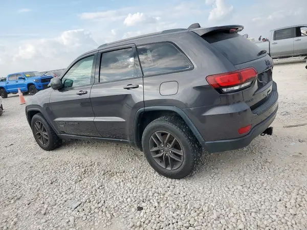 1C4RJFAG0HC624961 2017 JEEP GRAND CHEROKEE - Image 2